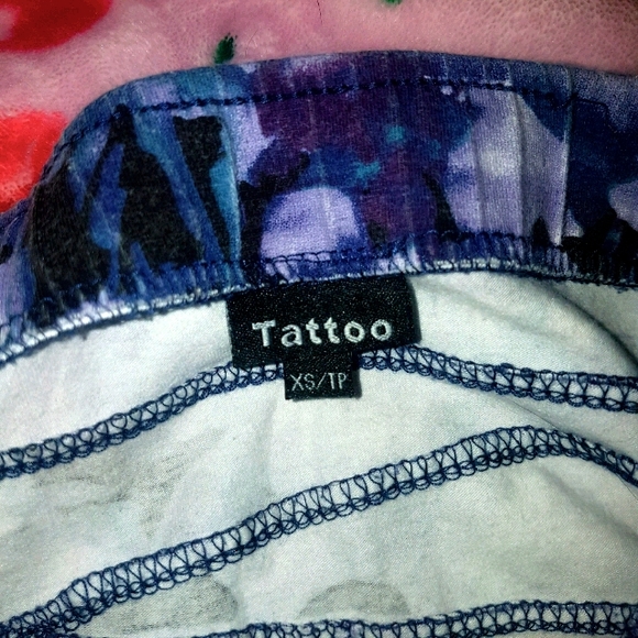 Mini stretchy skirt - Picture 3 of 3